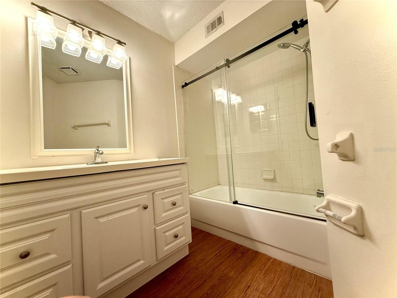 Condominium at 3900 SOUTHPOINTE DR #116, ORLANDO, photo 7 of 9
