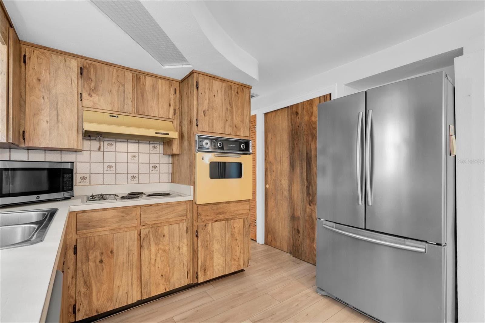 Single Family Residence at 4223 MOOG RD, HOLIDAY, photo 7 of 28
