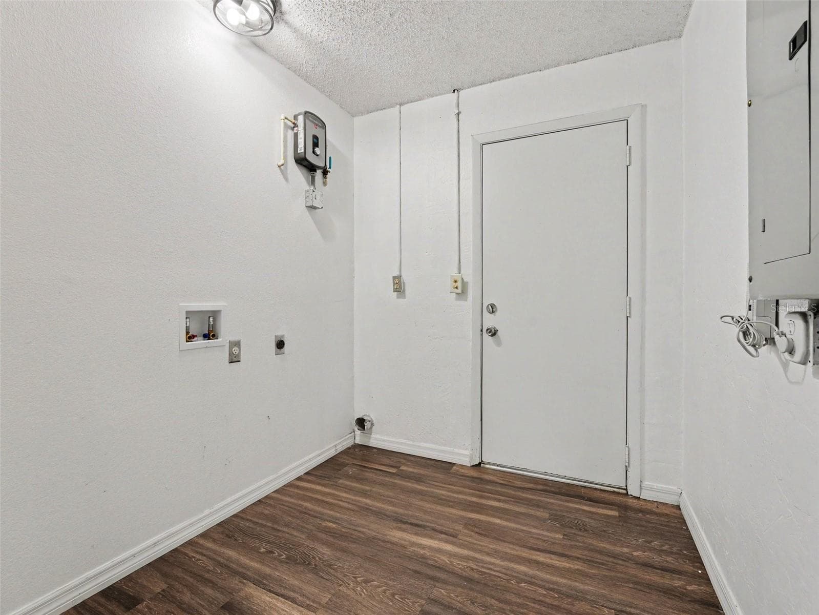 Single Family Residence at 4042 HOMESTEAD DR, LAKELAND, photo 24 of 31