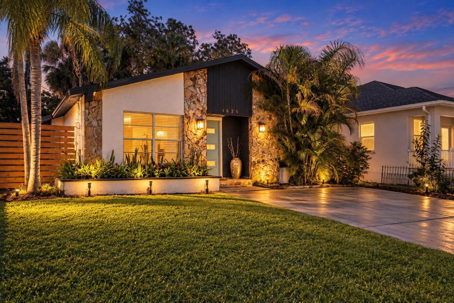 Single Family Residence at 1825 E ESKIMO AVE, TAMPA, photo 2 of 33