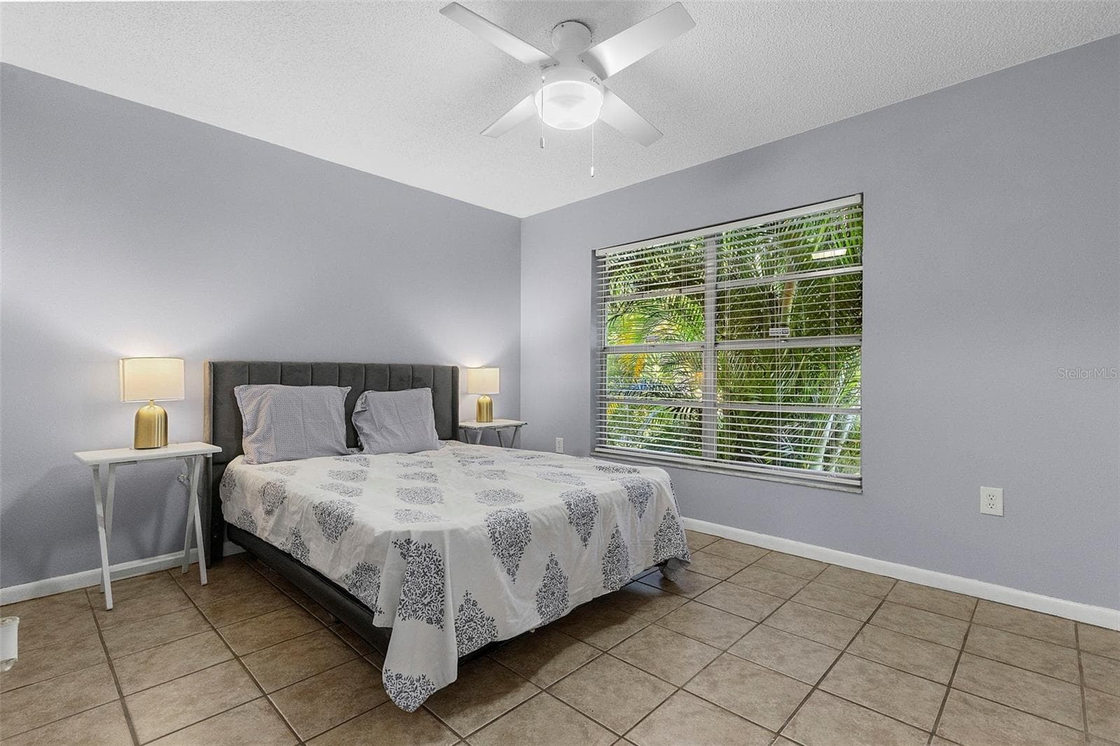 Single Family Residence at 1825 E ESKIMO AVE, TAMPA, photo 14 of 33