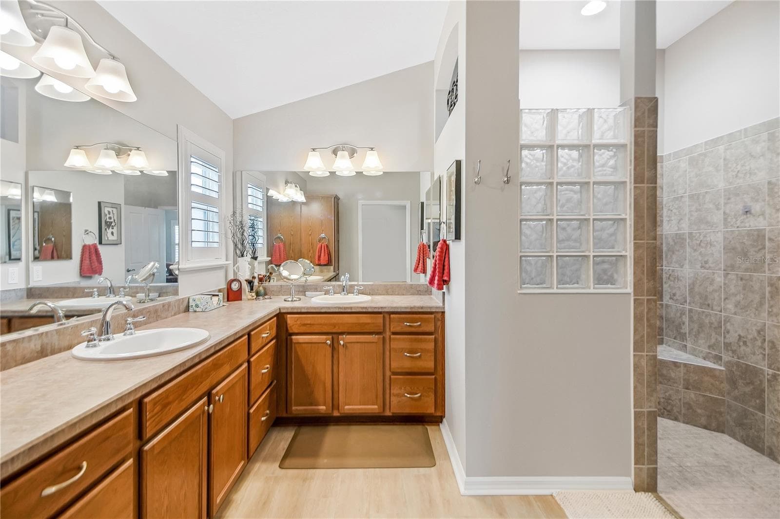 Single Family Residence at 1241 TARFLOWER TER, THE VILLAGES, photo 22 of 57