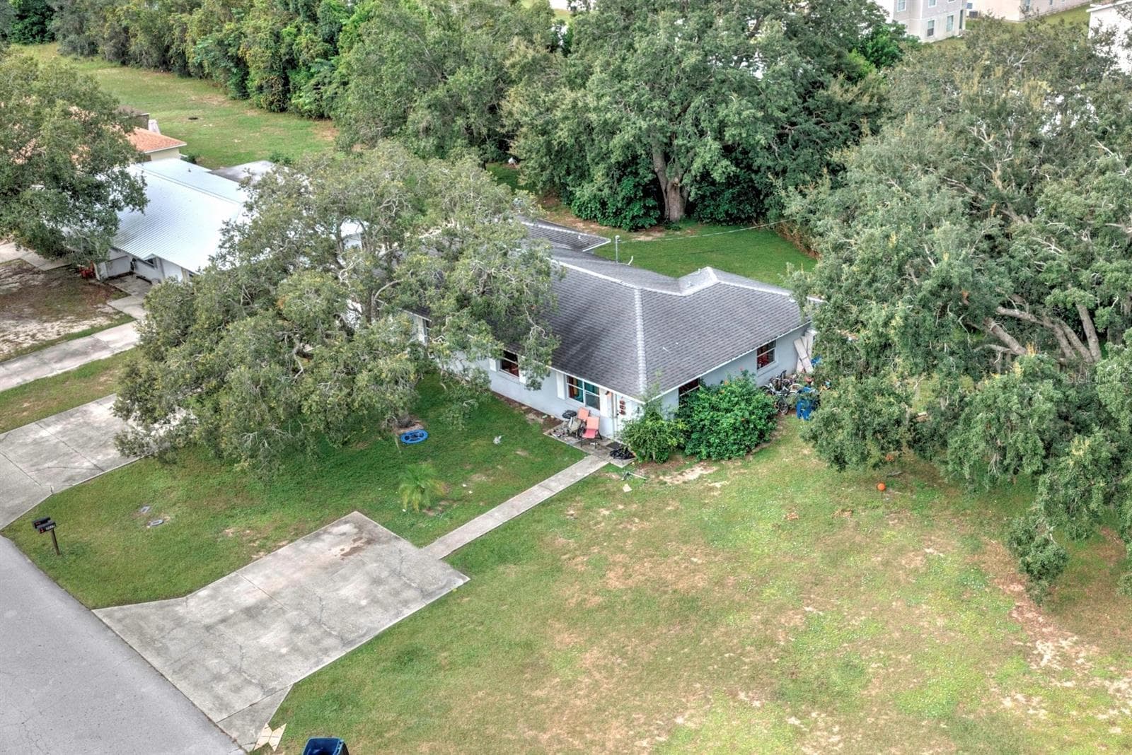 Duplex at 2118+2120 WIGHTMAN AVE, SEBRING, photo 26 of 35