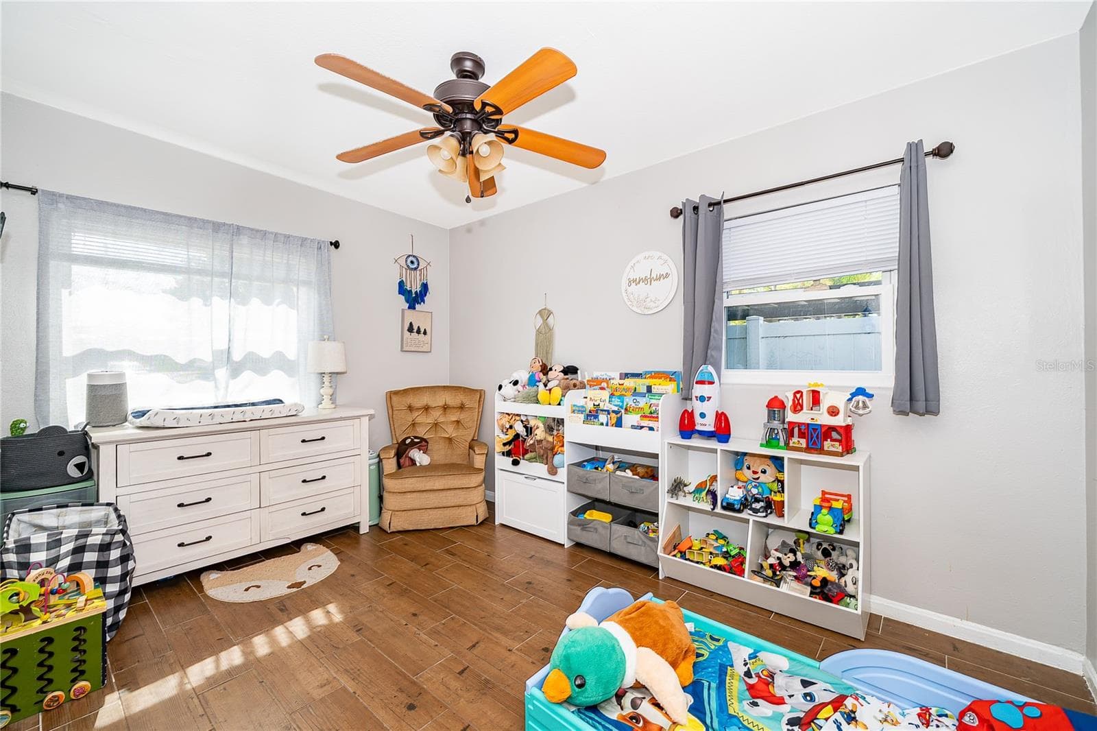Single Family Residence at 1624 HOLLIS DR, ORLANDO, photo 6 of 24