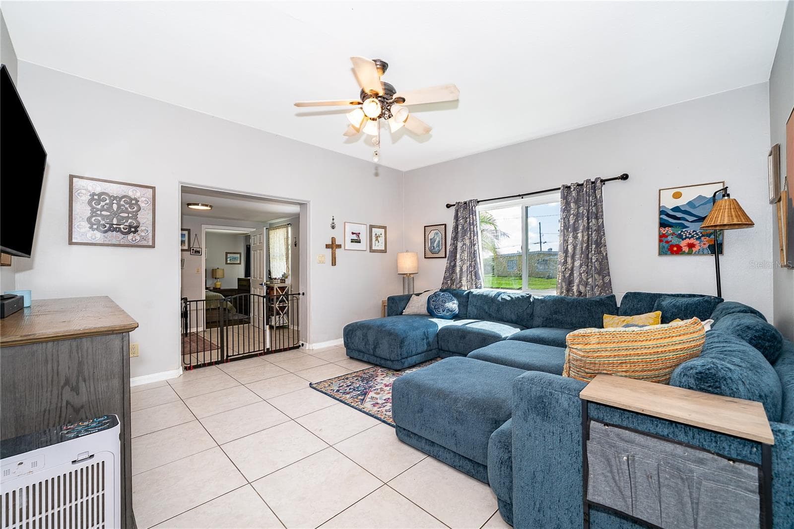 Single Family Residence at 1624 HOLLIS DR, ORLANDO, photo 12 of 24