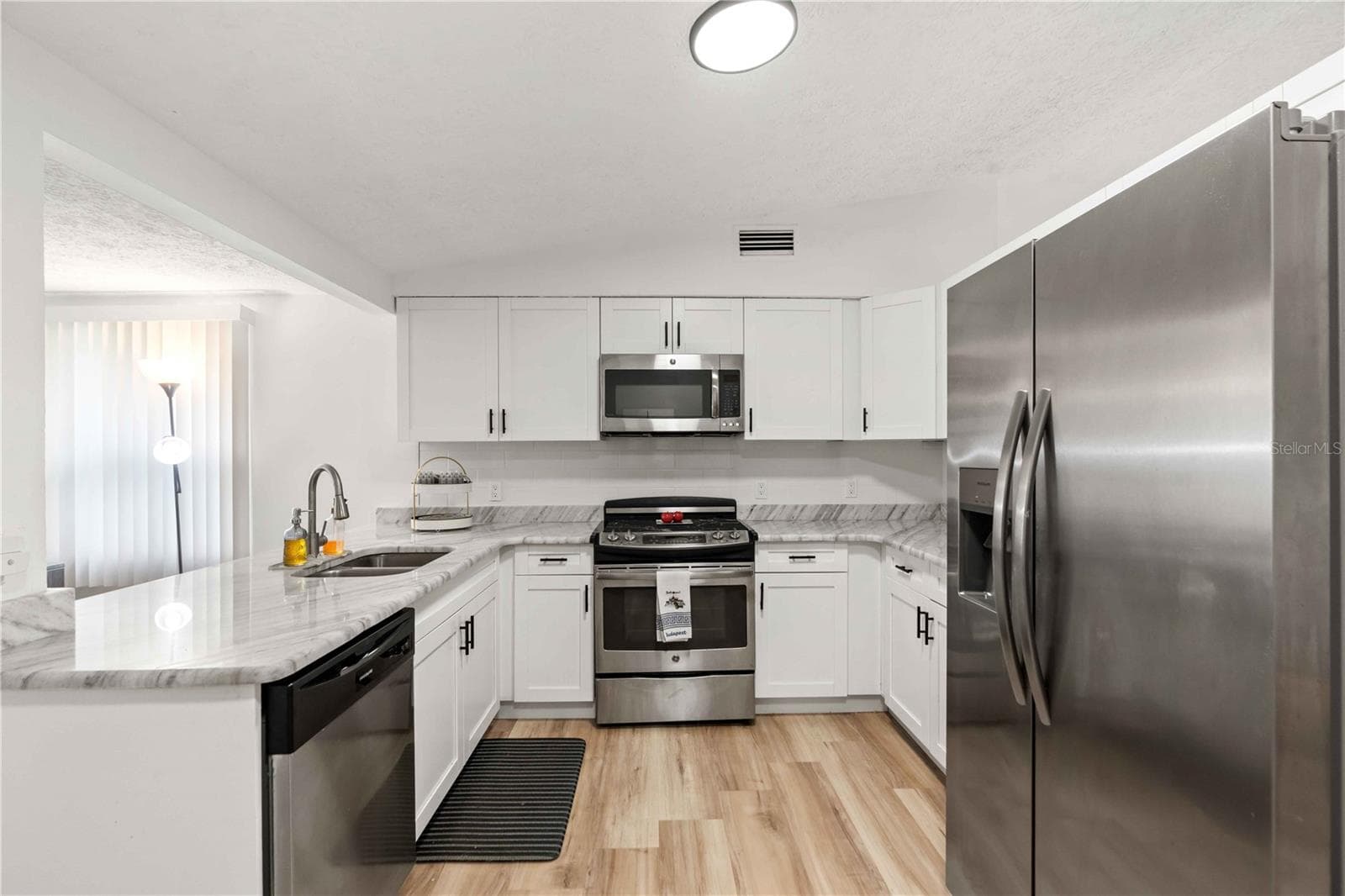 Single Family Residence at 7208 DIPAOLA DR, HUDSON, photo 9 of 30