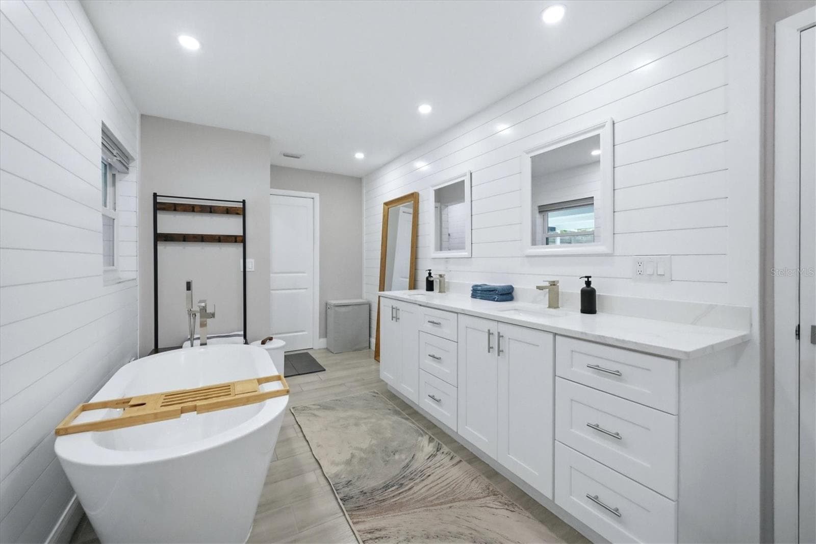 Primary Bathroom - 5605 SAWGRASS RD, SARASOTA