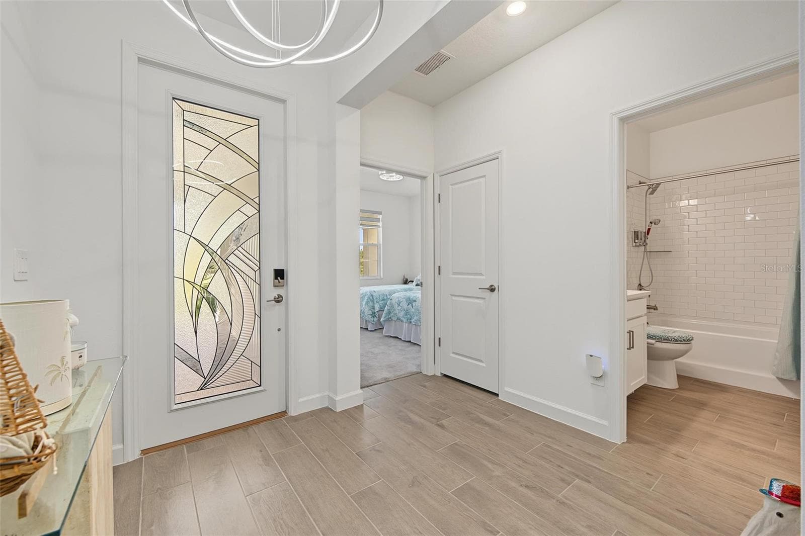 Entry w/full glass door & upgraded lighting - 31687 PARKLAND BAY WAY, SAN ANTONIO