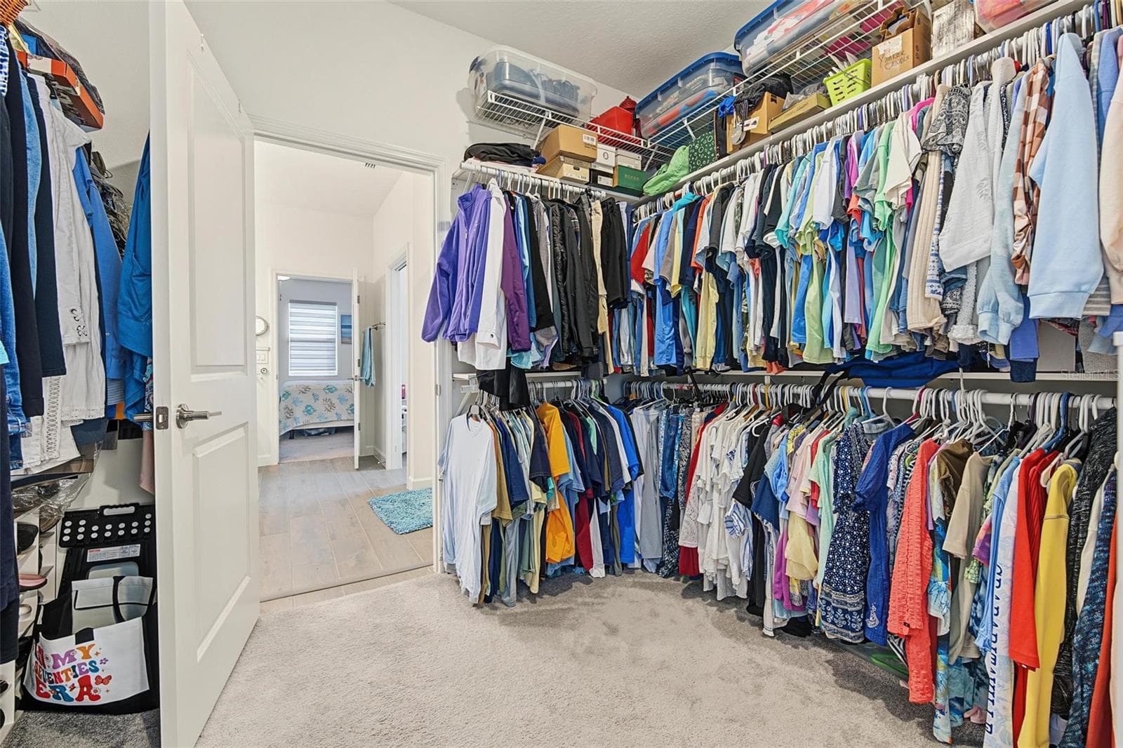 owners closet opens to laundry room and owners bath - 31687 PARKLAND BAY WAY, SAN ANTONIO