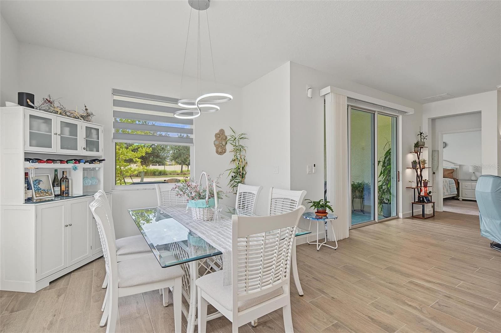 plenty of space in kitchen & great view - 31687 PARKLAND BAY WAY, SAN ANTONIO