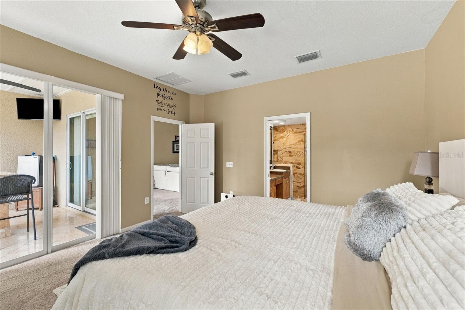 Single Family Residence at 35136 DEERFIELD OAKS DR, ZEPHYRHILLS, photo 18 of 52