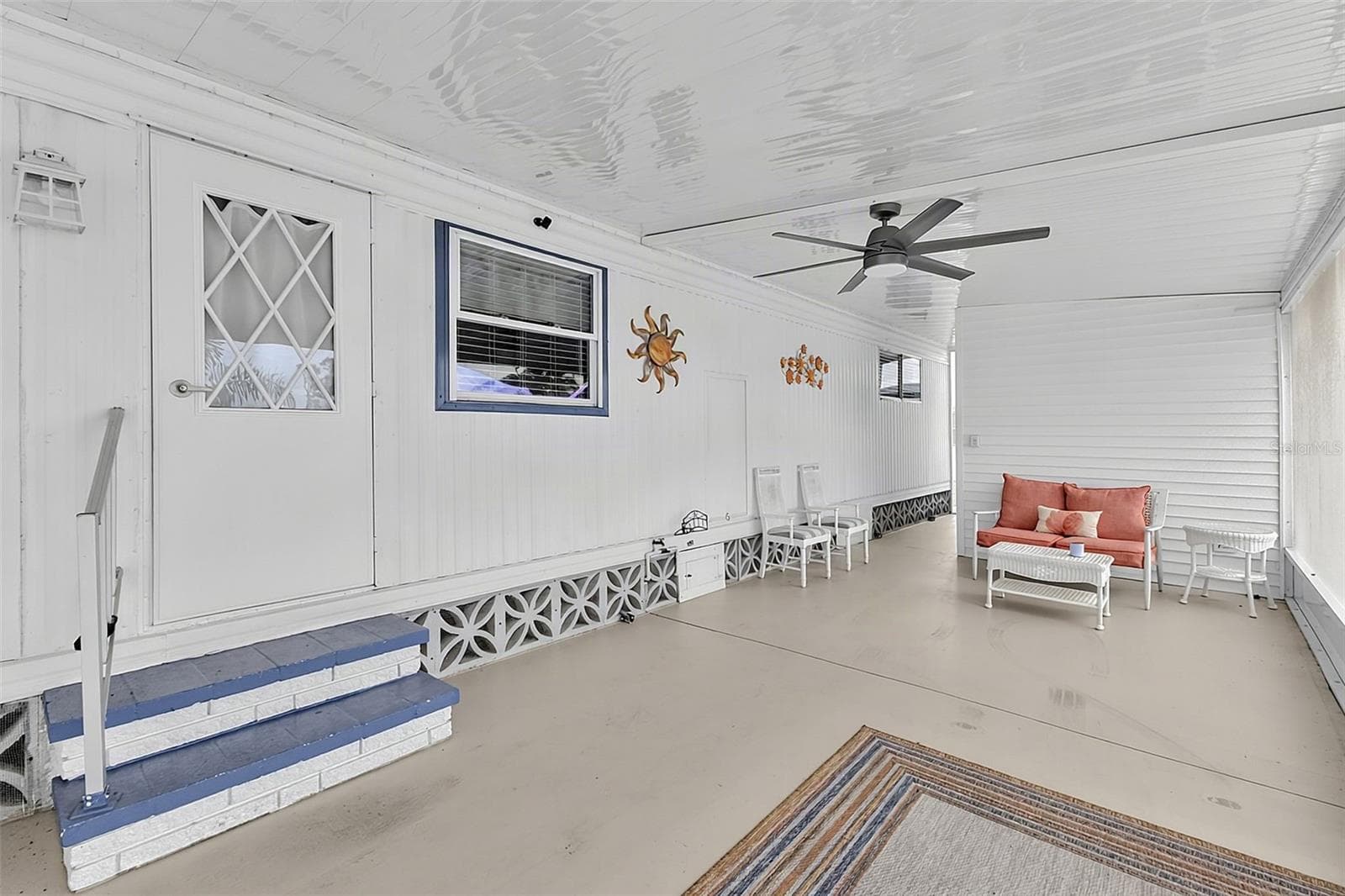 Manufactured Home at 403 VIVAR, NORTH PORT, photo 7 of 43