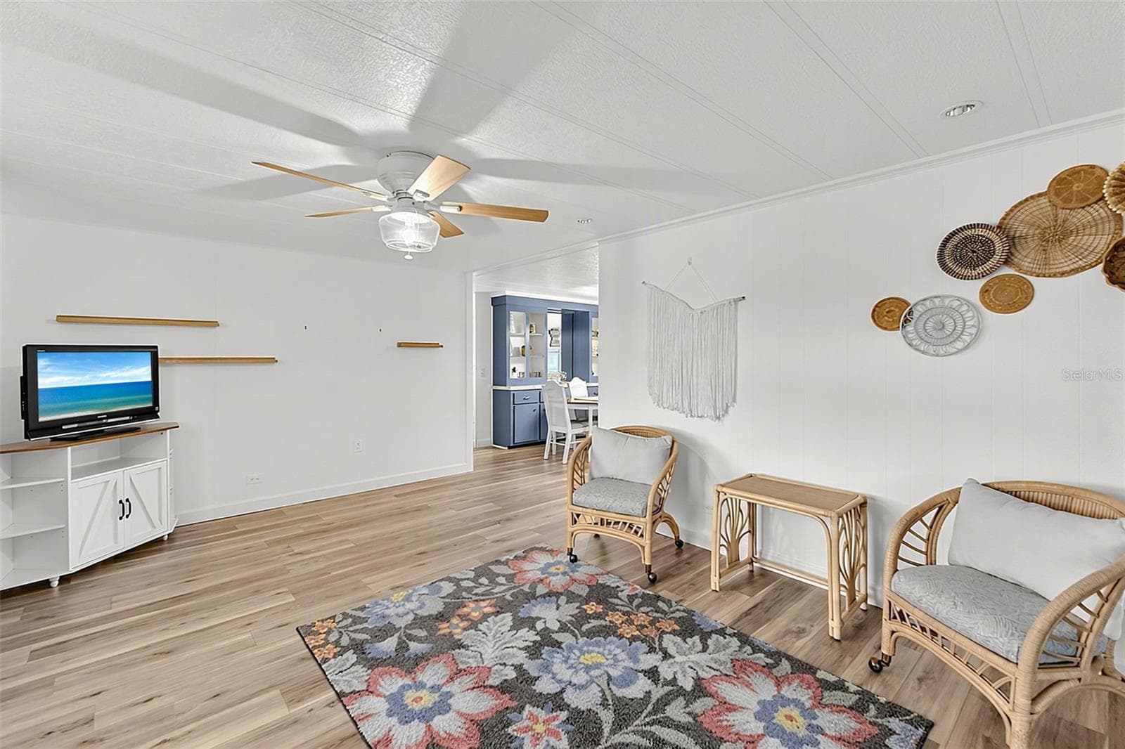 Manufactured Home at 403 VIVAR, NORTH PORT, photo 16 of 43