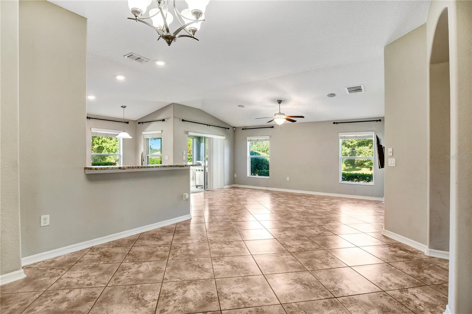 Single Family Residence at 4956 HAVILLAND DRIVE, MOUNT DORA, photo 37 of 52