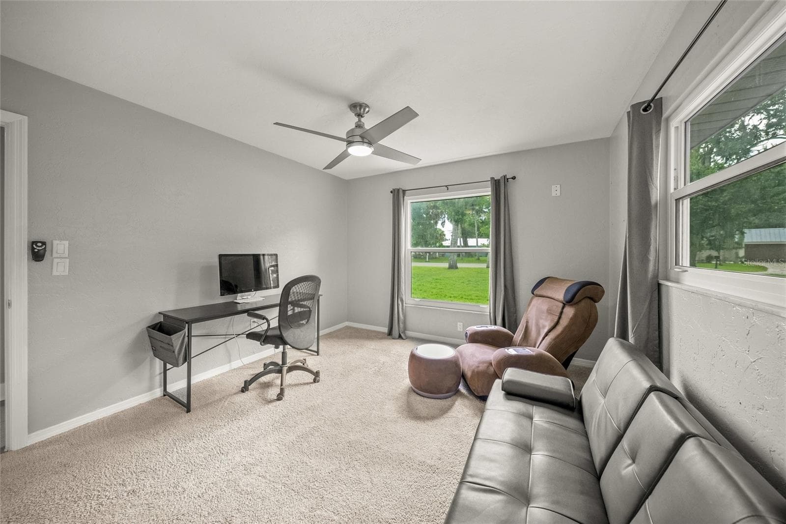 Single Family Residence at 2130 E LEEWYNN DR, SARASOTA, photo 26 of 50