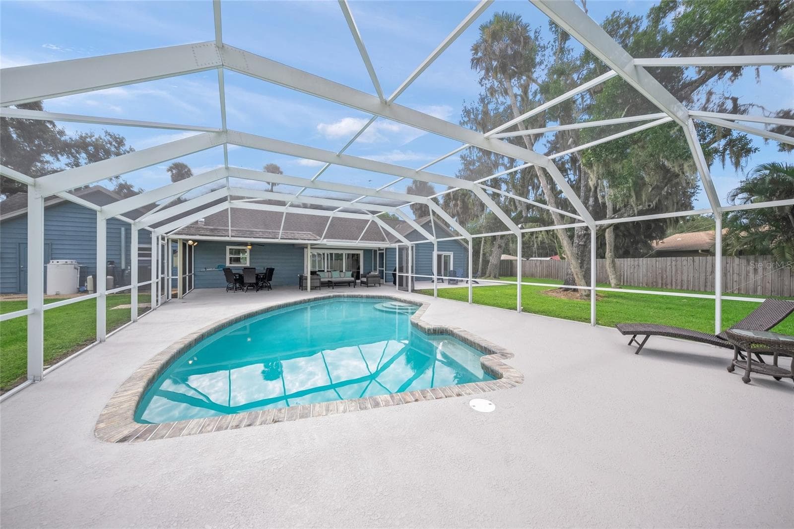 Single Family Residence at 2130 E LEEWYNN DR, SARASOTA, photo 34 of 50