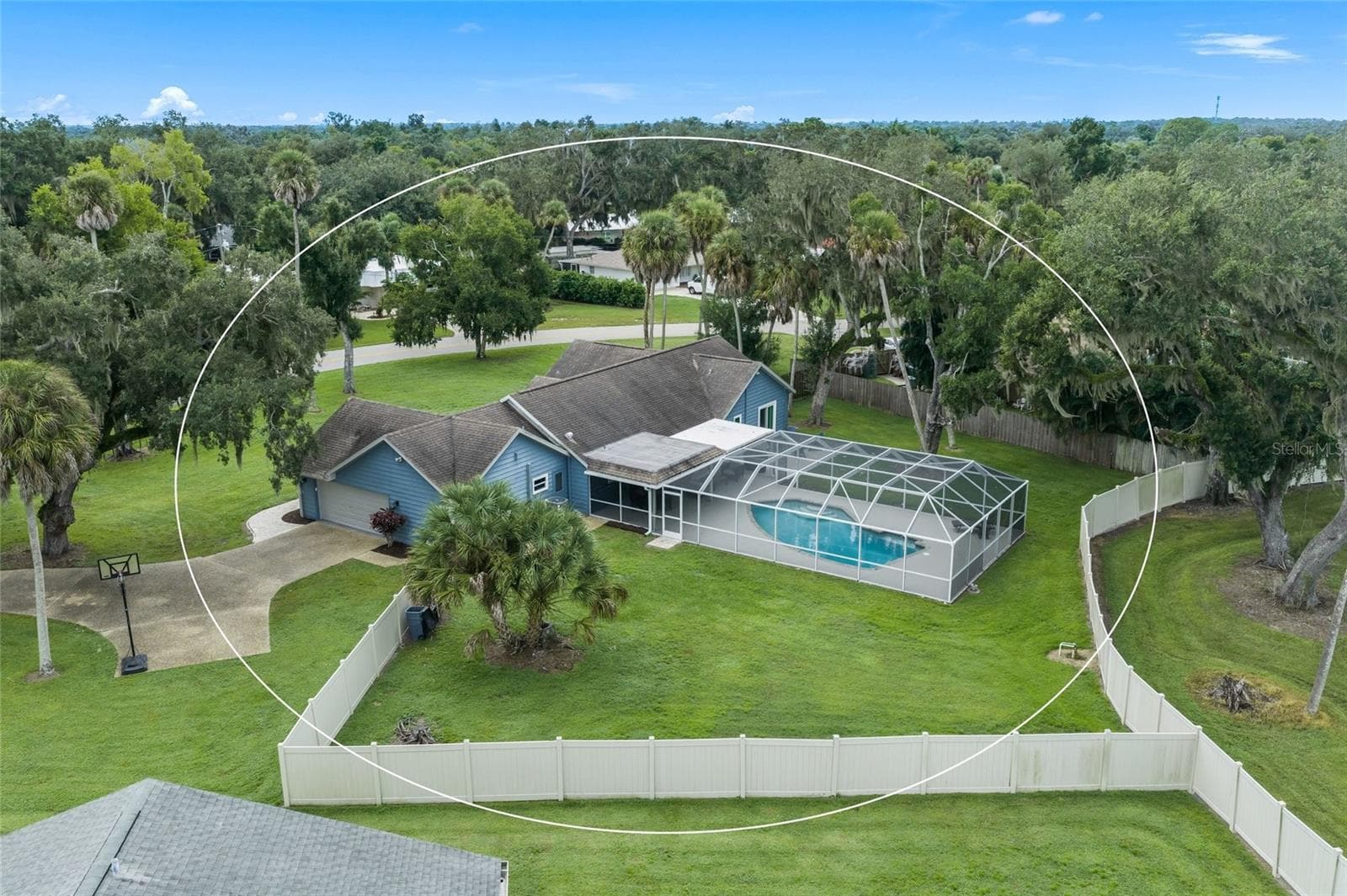 Single Family Residence at 2130 E LEEWYNN DR, SARASOTA, photo 42 of 50