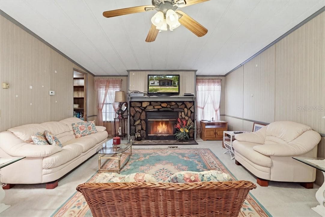 Residential at 6834 W Sunnycrest LN, HOMOSASSA FL 34448, photo 8 of 41