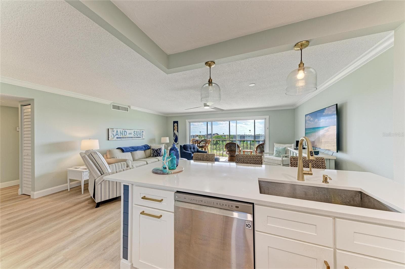Condominium at 4040 IRONWOOD CIR #702F, BRADENTON, photo 13 of 38