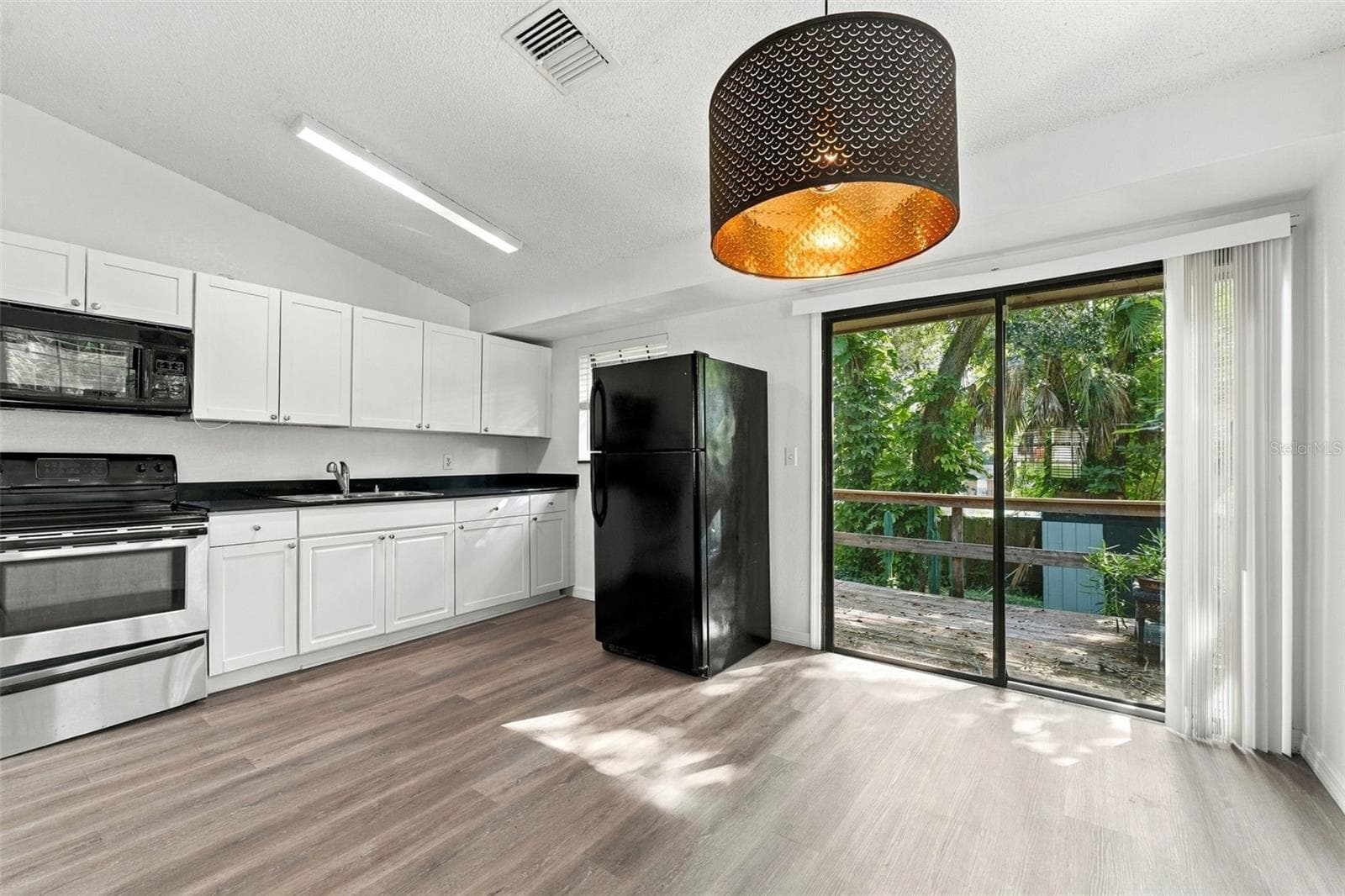 Single Family Residence at 8603 N 29TH ST, TAMPA, photo 10 of 31