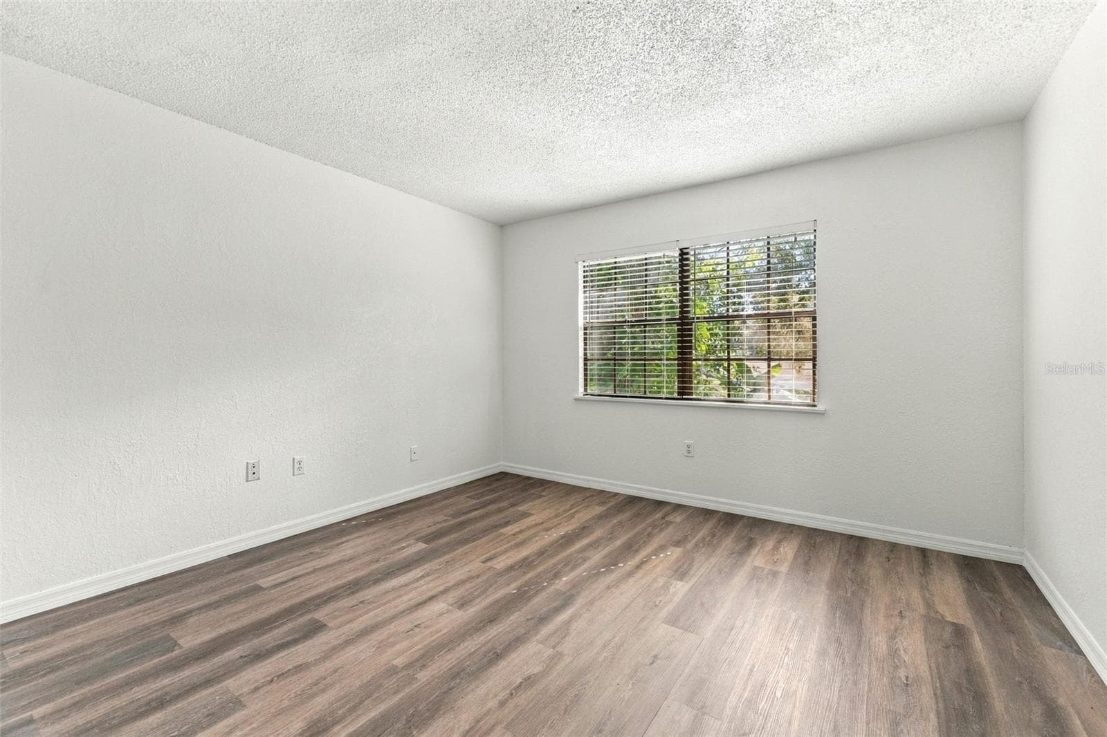 Single Family Residence at 8603 N 29TH ST, TAMPA, photo 12 of 31