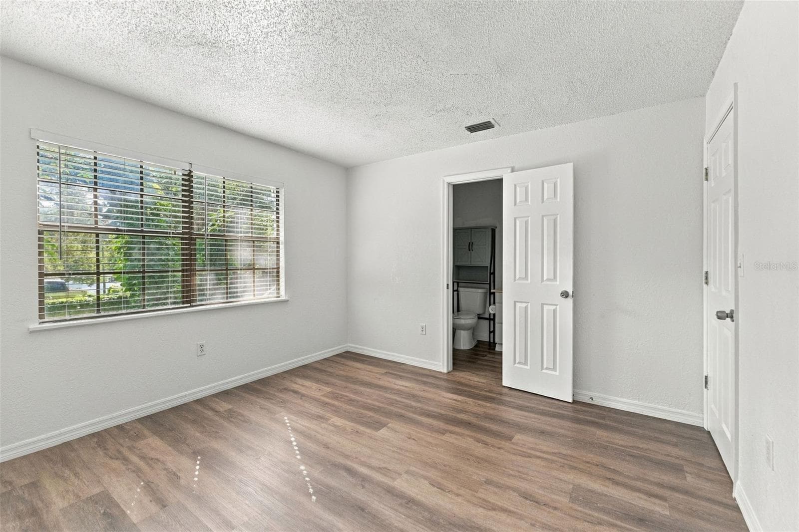 Single Family Residence at 8603 N 29TH ST, TAMPA, photo 13 of 31