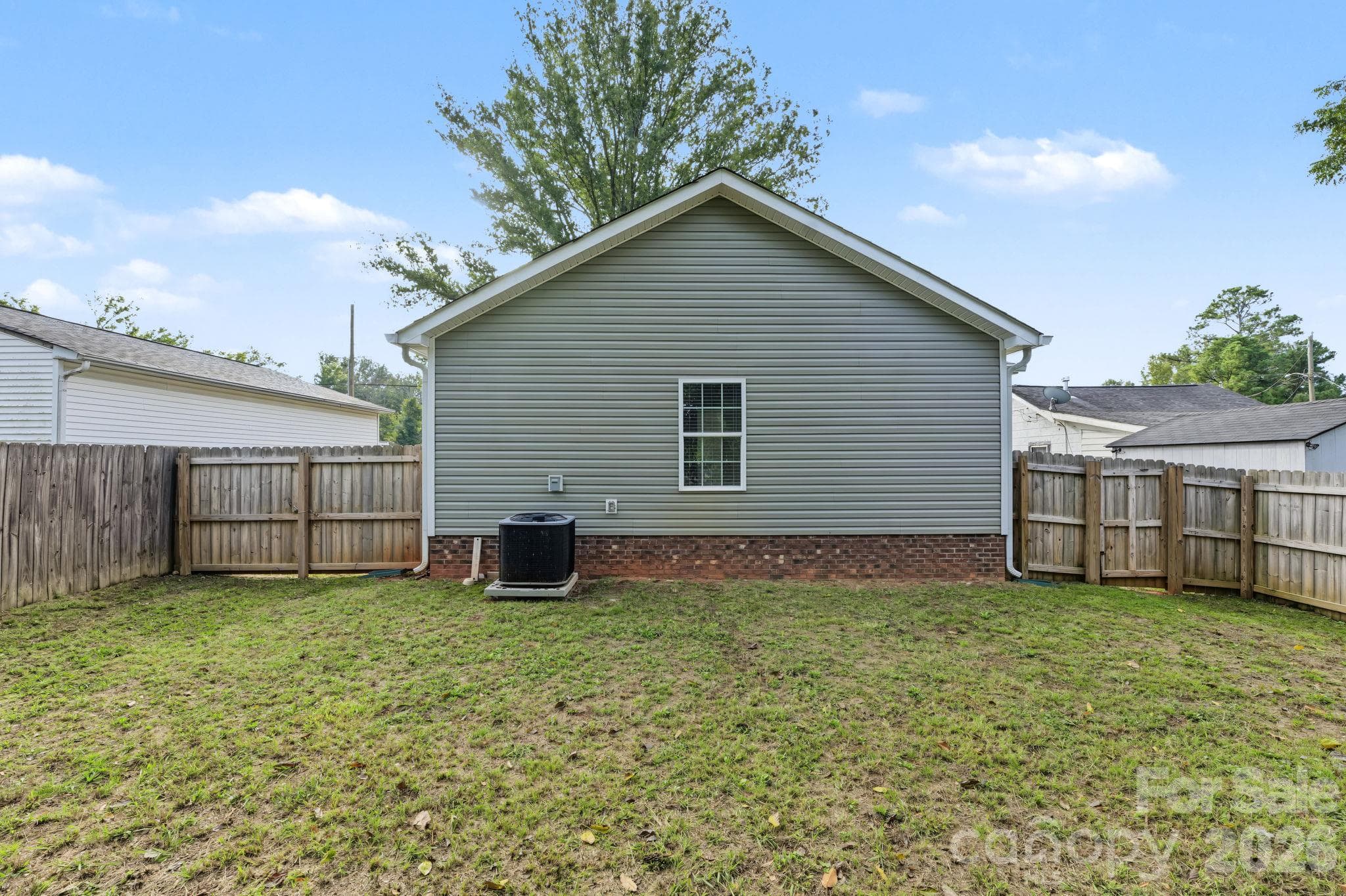 Single Family Residence at 1334 Flint Hill Street, Rock Hill, photo 25 of 26