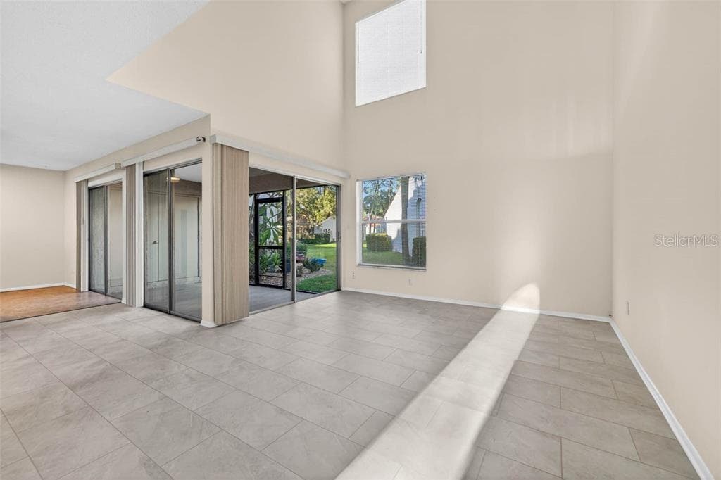 Townhouse at 4843 NAPOLI CT NE, ST PETERSBURG, photo 22 of 27