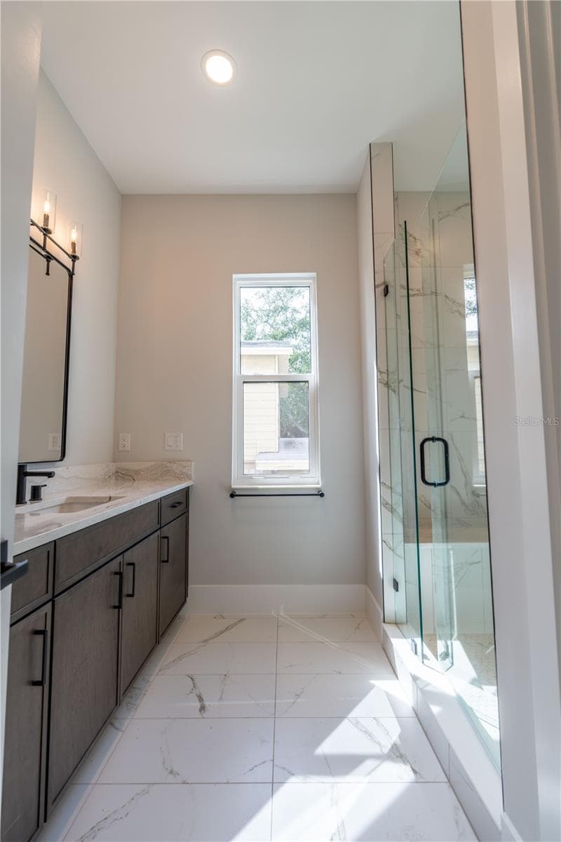 Single Family Residence at 4316 W CORONA ST, TAMPA, photo 17 of 35