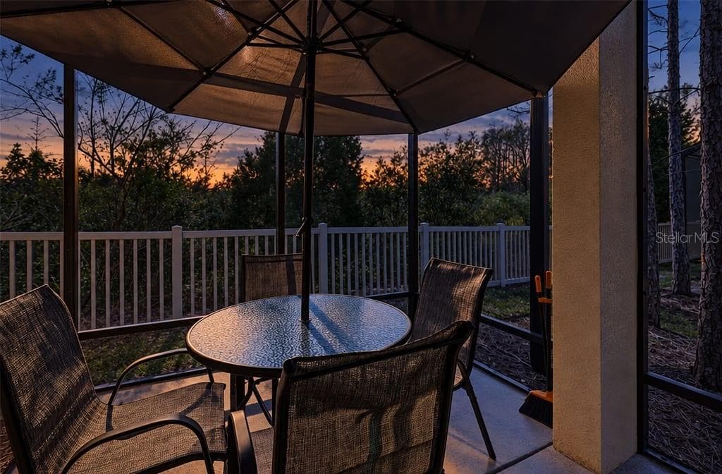 Townhouse at 30263 SOUTHWELL LN, WESLEY CHAPEL, photo 7 of 55