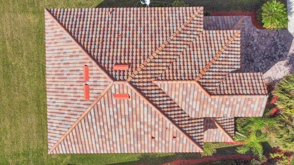 Single Family Residence at 6914 QUIET CREEK DR, BRADENTON, photo 41 of 59