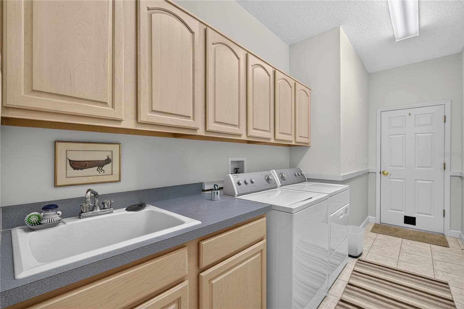 Single Family Residence at 9211 SILVER LAKE DR, LEESBURG, photo 33 of 50