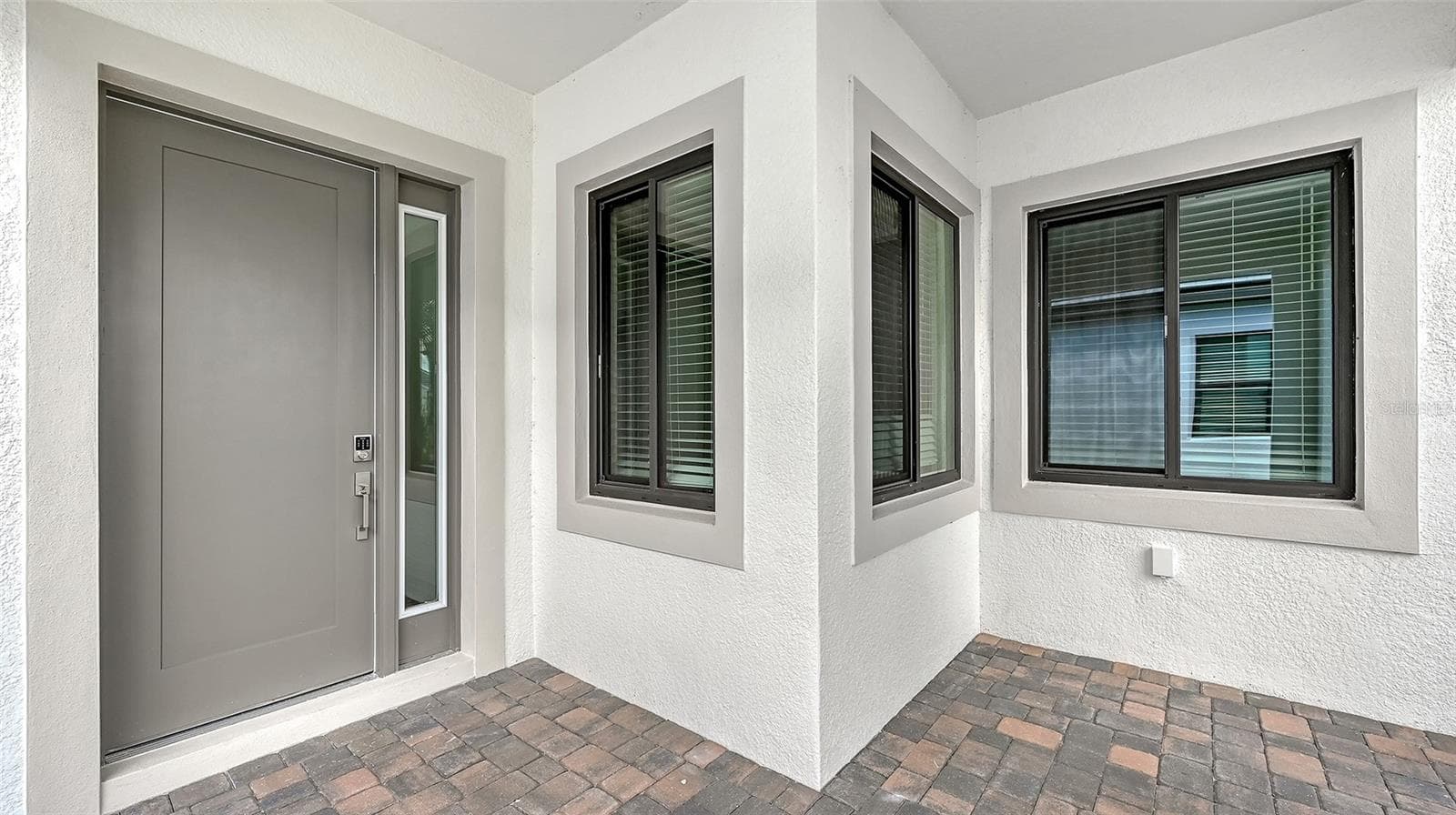 Single Family Residence at 17645 MEANDERING PALMS XING, BRADENTON, photo 7 of 22