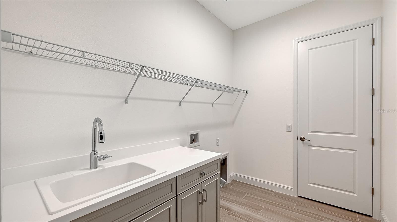 Single Family Residence at 17645 MEANDERING PALMS XING, BRADENTON, photo 19 of 22