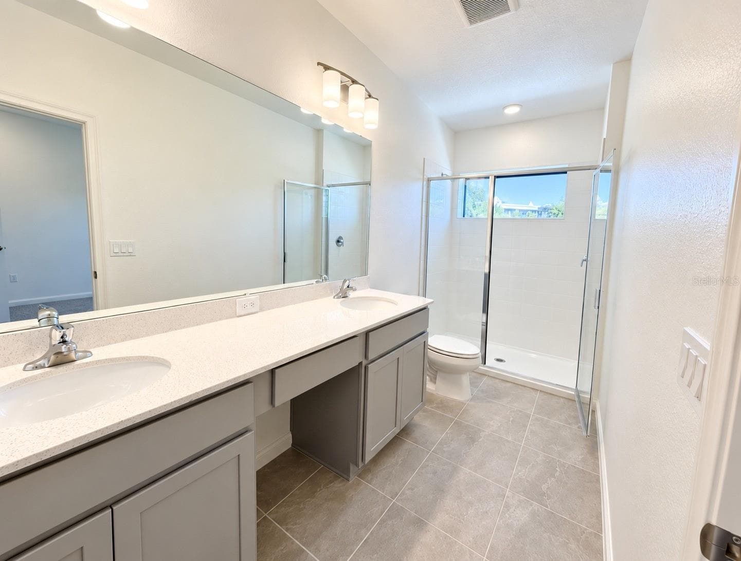 Townhouse at 10592 EBB TIDE LANE, ORLANDO, photo 12 of 28