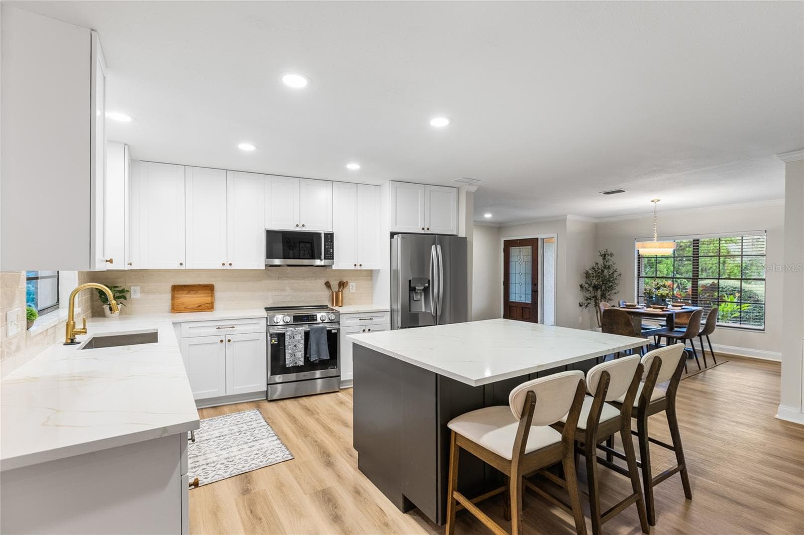 Open Concept Kitchen - 15804 IRONWARE PL, TAMPA