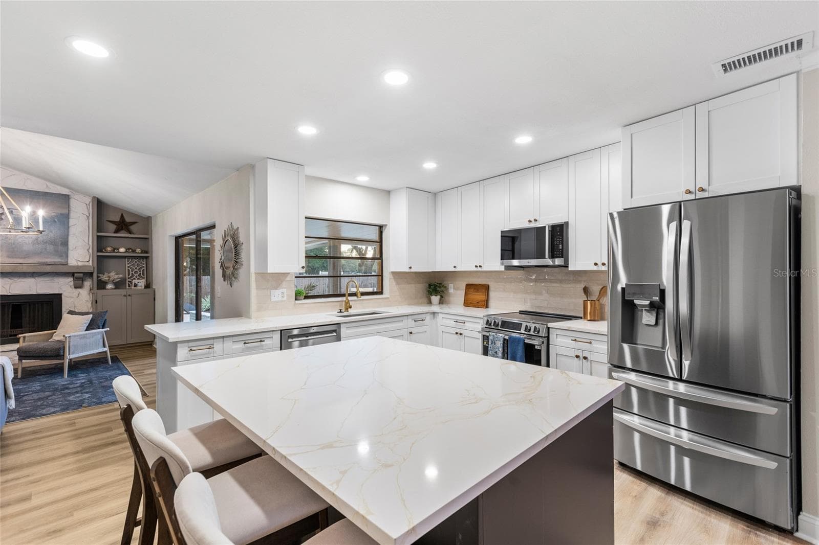 Open Concept Kitchen - 15804 IRONWARE PL, TAMPA