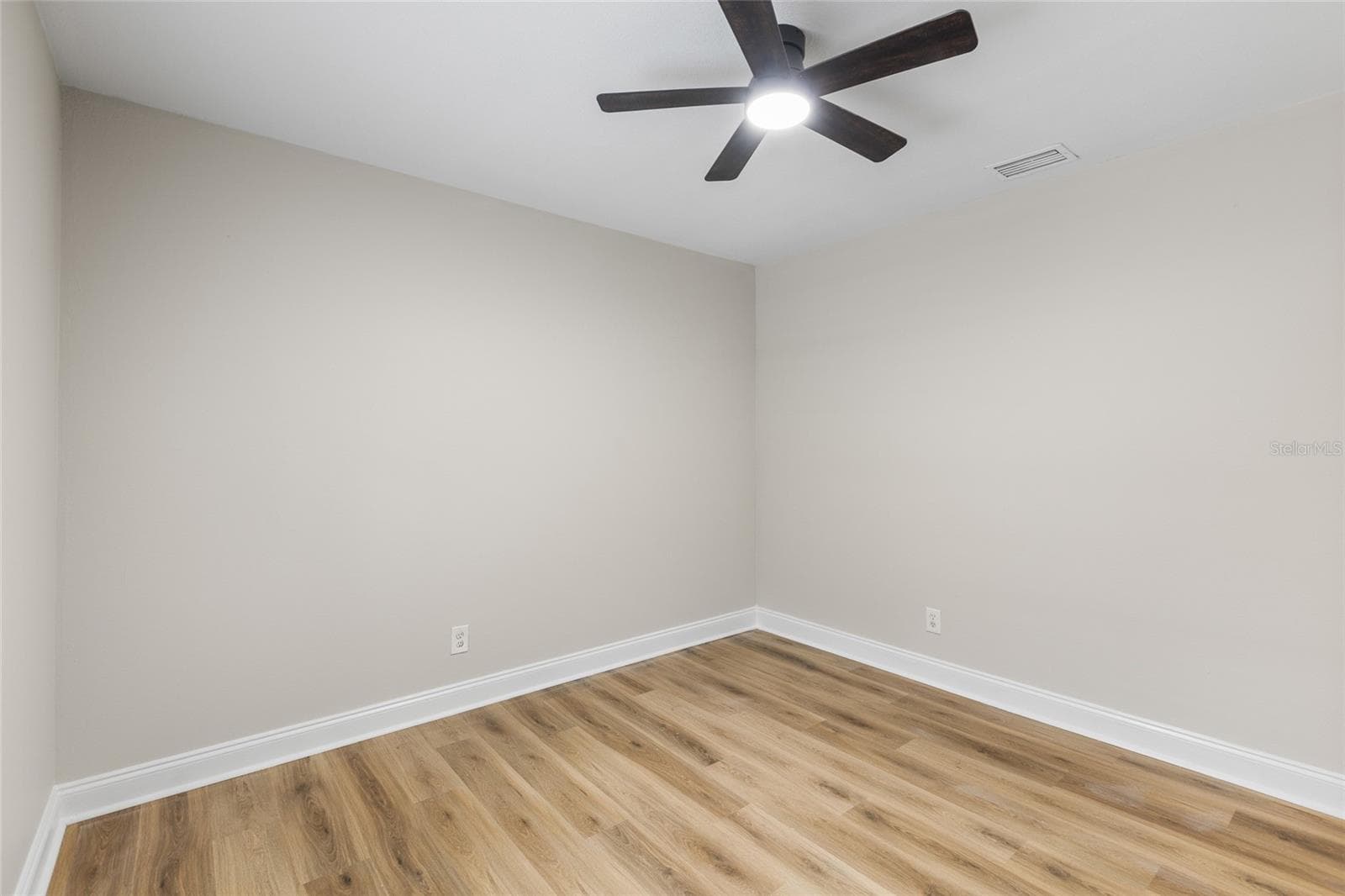 Single Family Residence at 15804 IRONWARE PL, TAMPA, photo 39 of 57