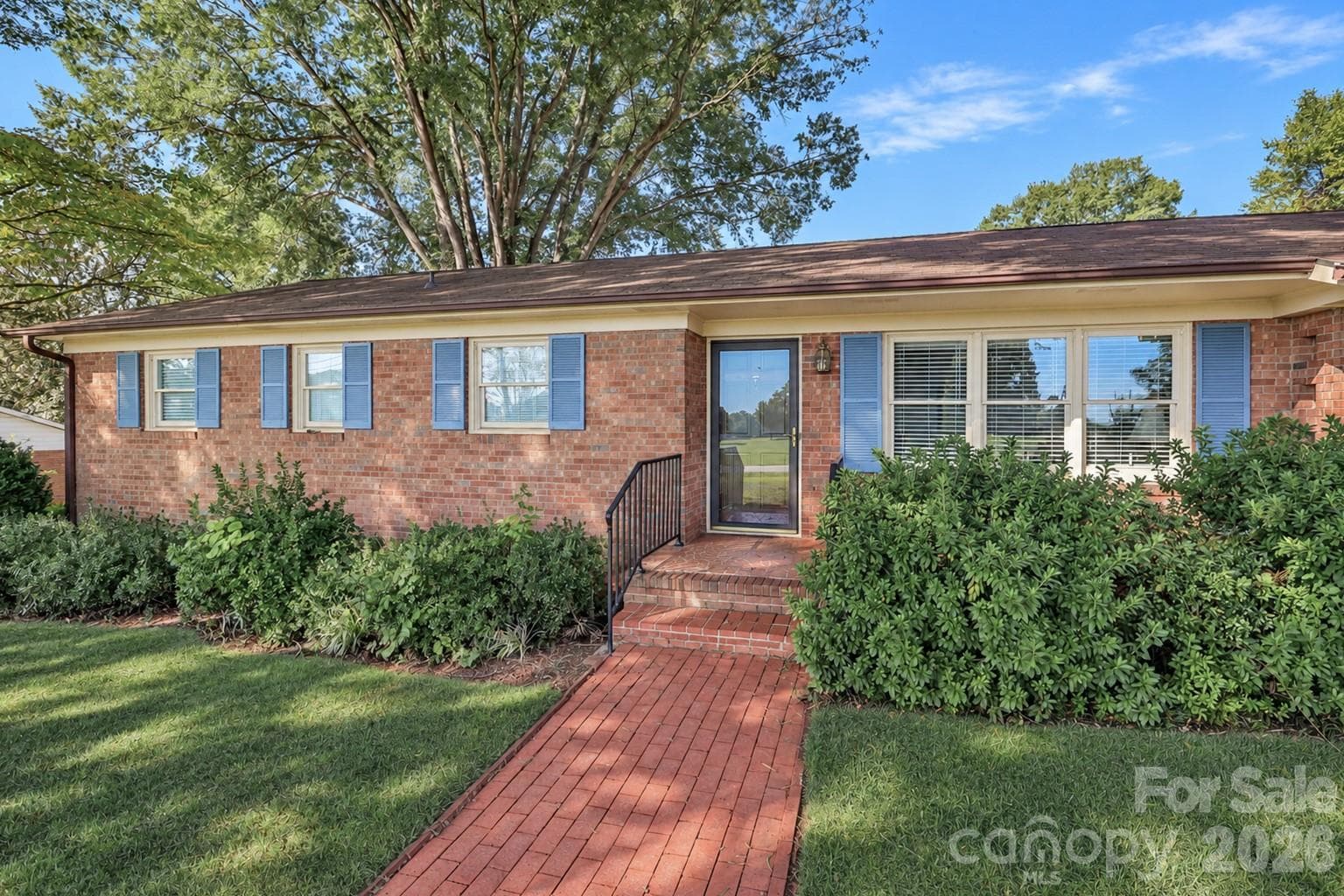 Single Family Residence at 1609 Museum Road, Statesville, photo 3 of 35