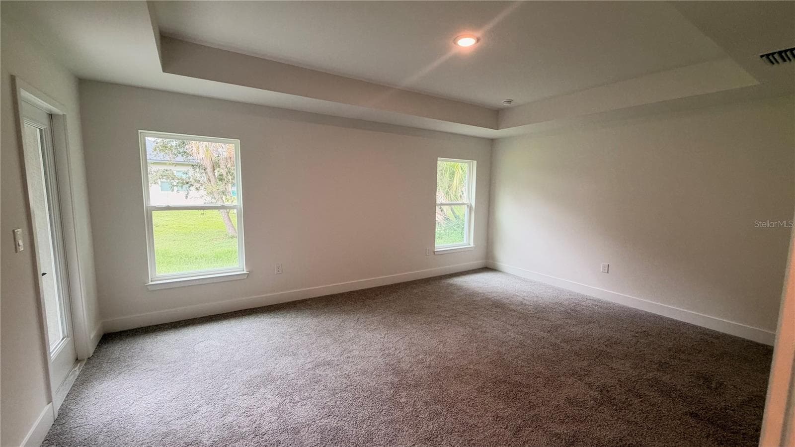 Single Family Residence at 2823 HUMBERT AVE, NORTH PORT, photo 7 of 12