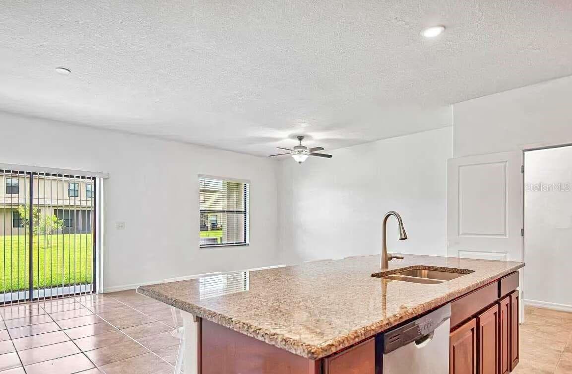 Townhouse at 3488 PINE RIBBON DR, LAND O LAKES, photo 6 of 28