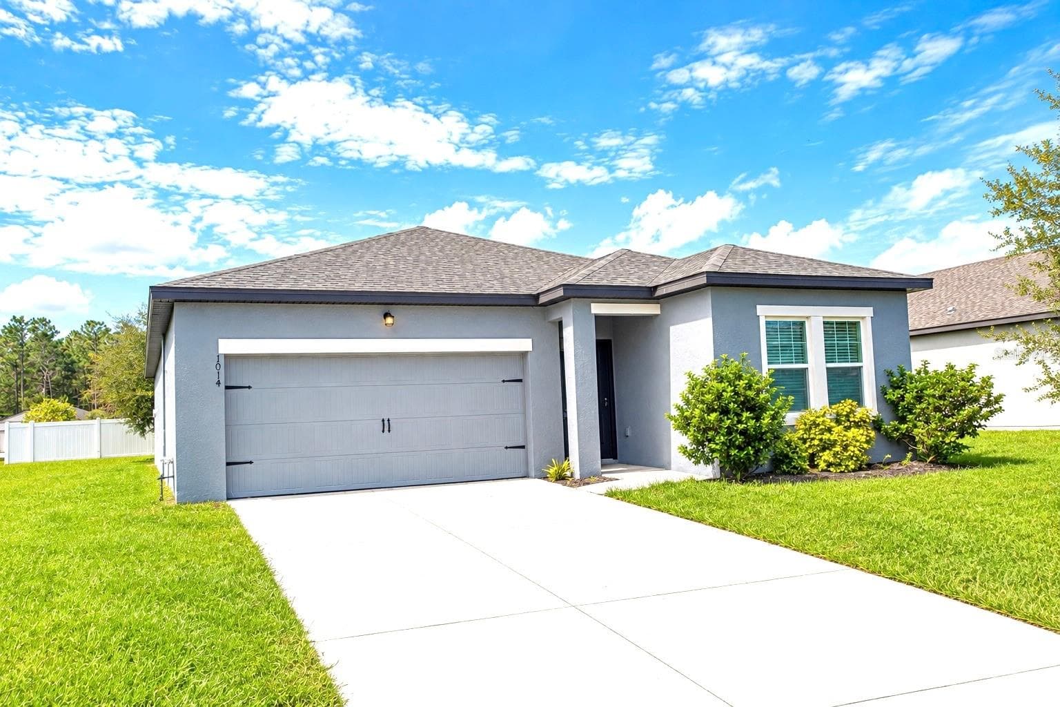 Single Family Residence at 1014 WANDERER DR, DELTONA, photo 3 of 74