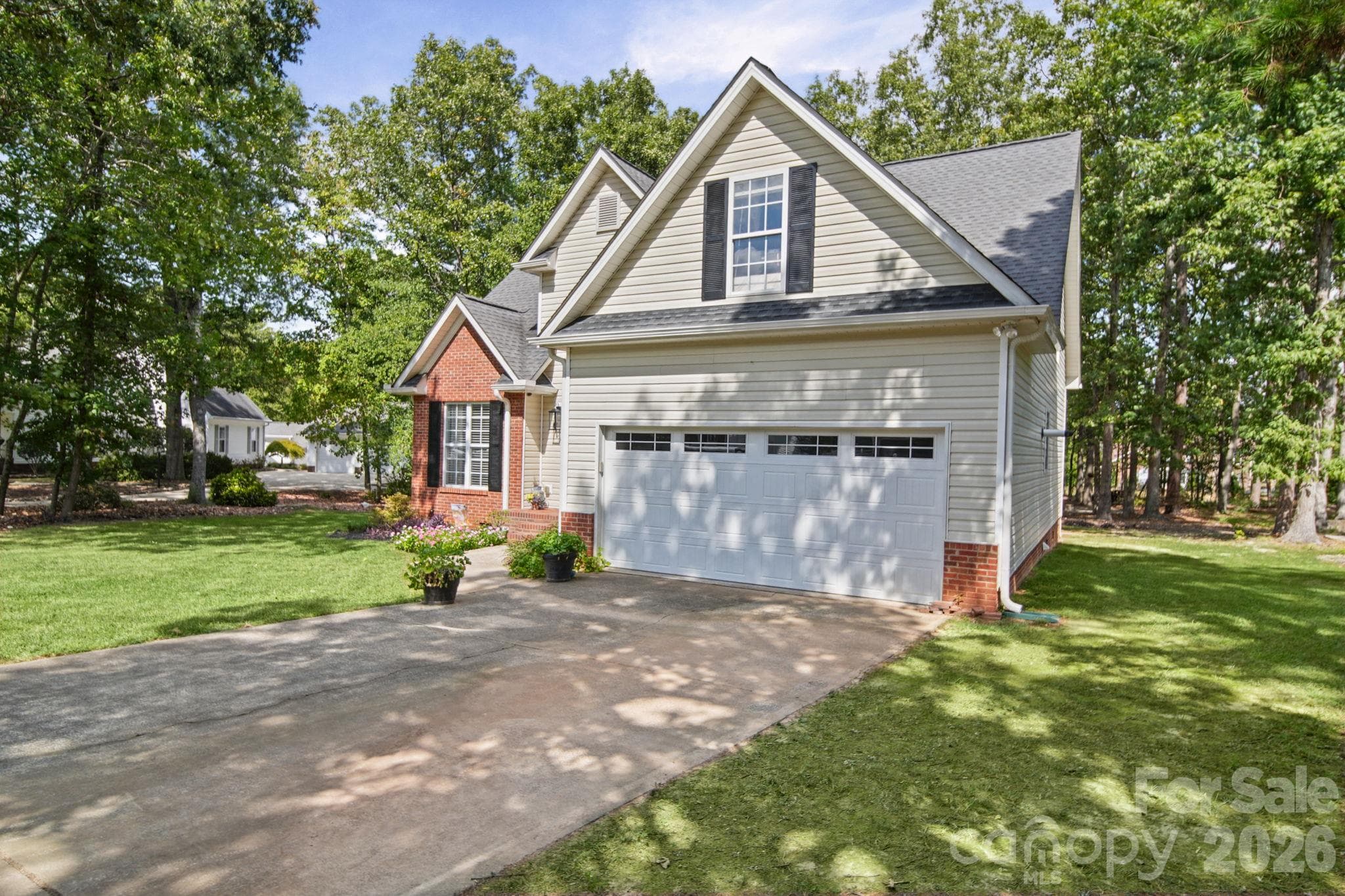 Single Family Residence at 3070 Beech Court, Indian Trail, photo 4 of 45
