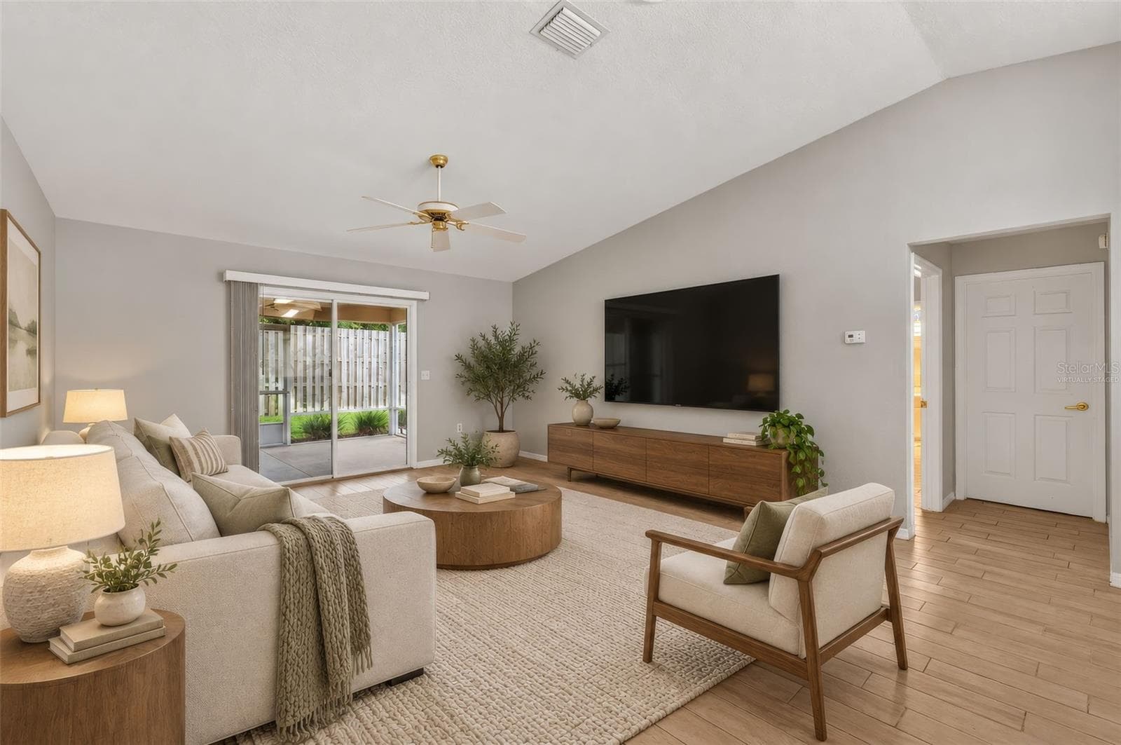 Virtually staged, Great room - 8907 SE 141ST LOOP, SUMMERFIELD