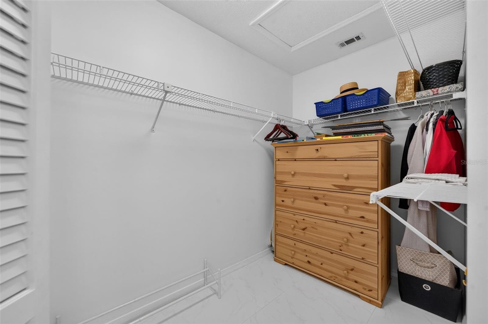 PRIMARY WALK-IN CLOSET - 223 QUAYSIDE CIR #C11, MAITLAND