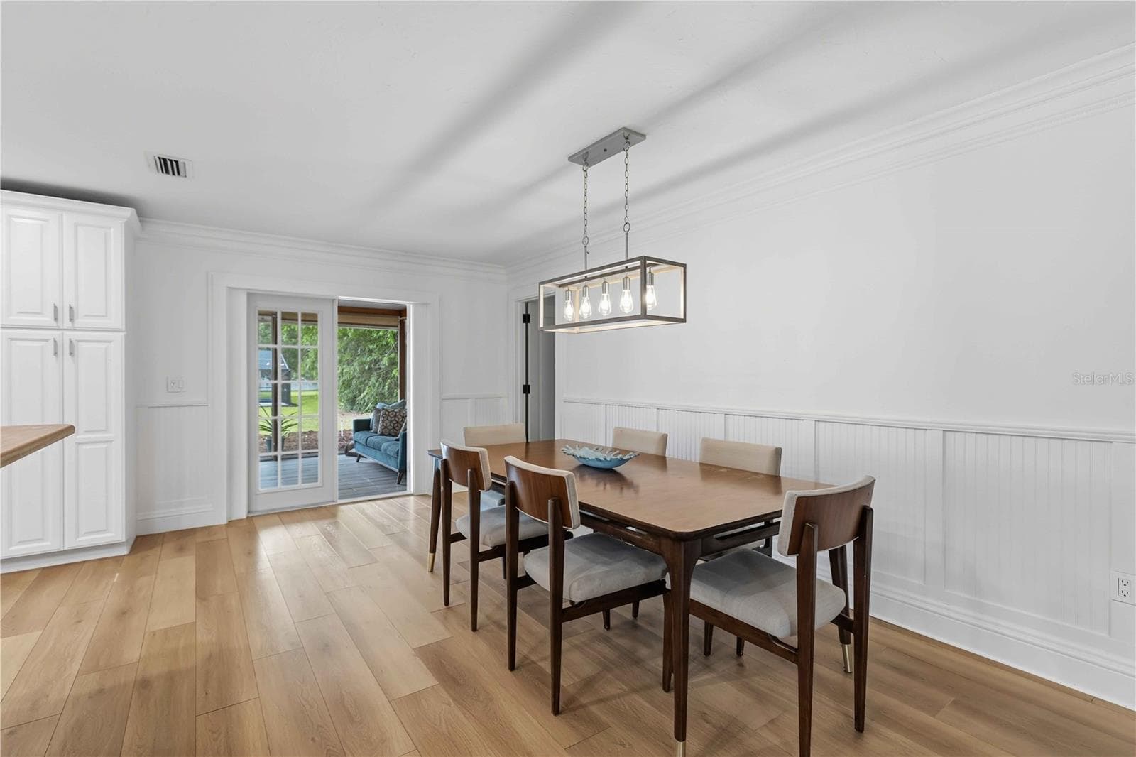 Single Family Residence at SARASOTA, photo 14 of 68
