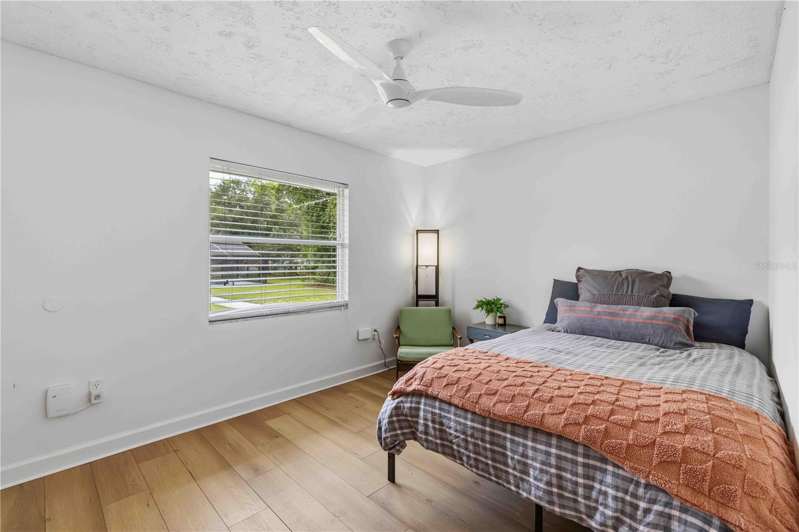 Single Family Residence at SARASOTA, photo 26 of 68