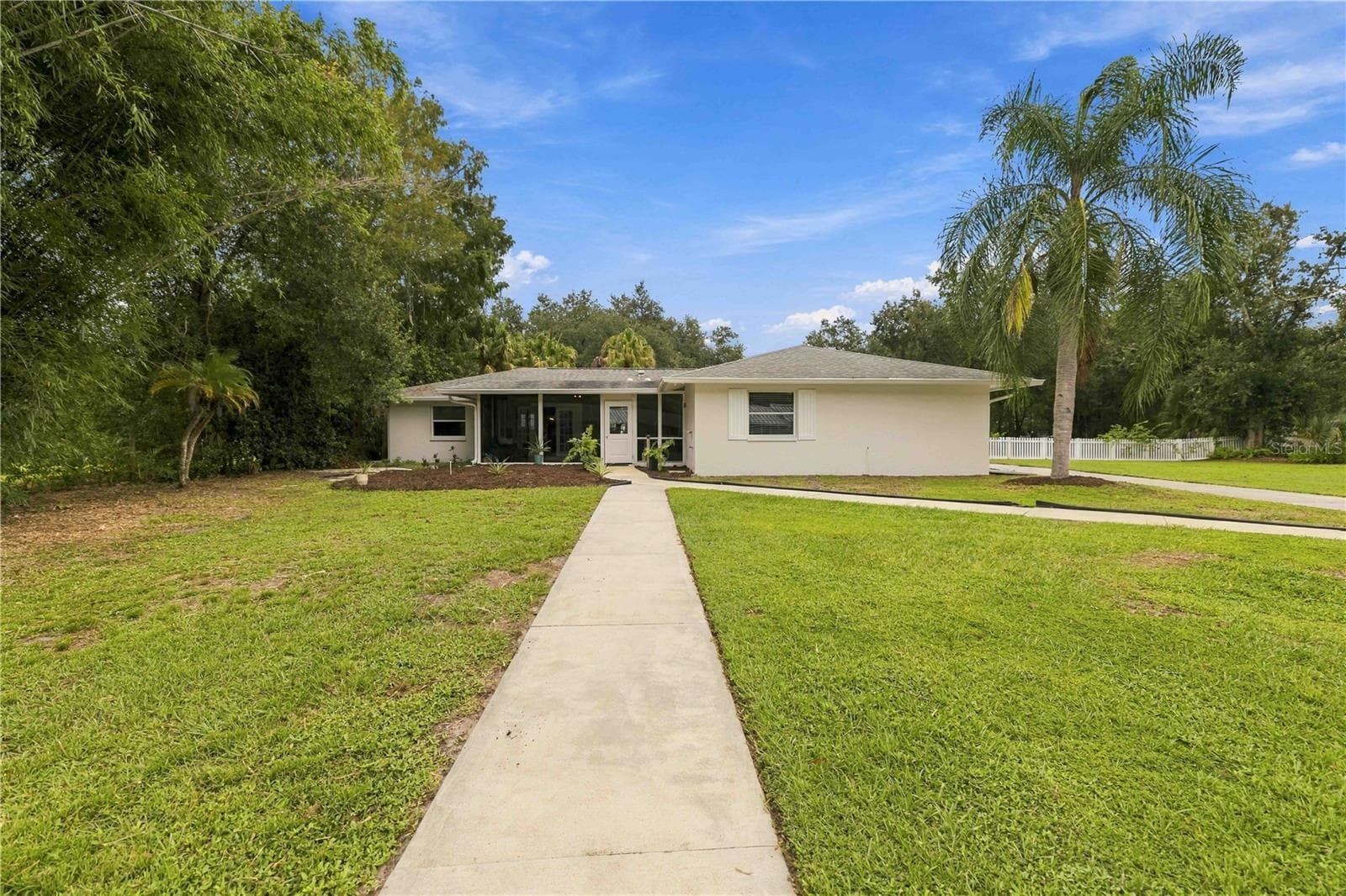 Single Family Residence at SARASOTA, photo 34 of 68
