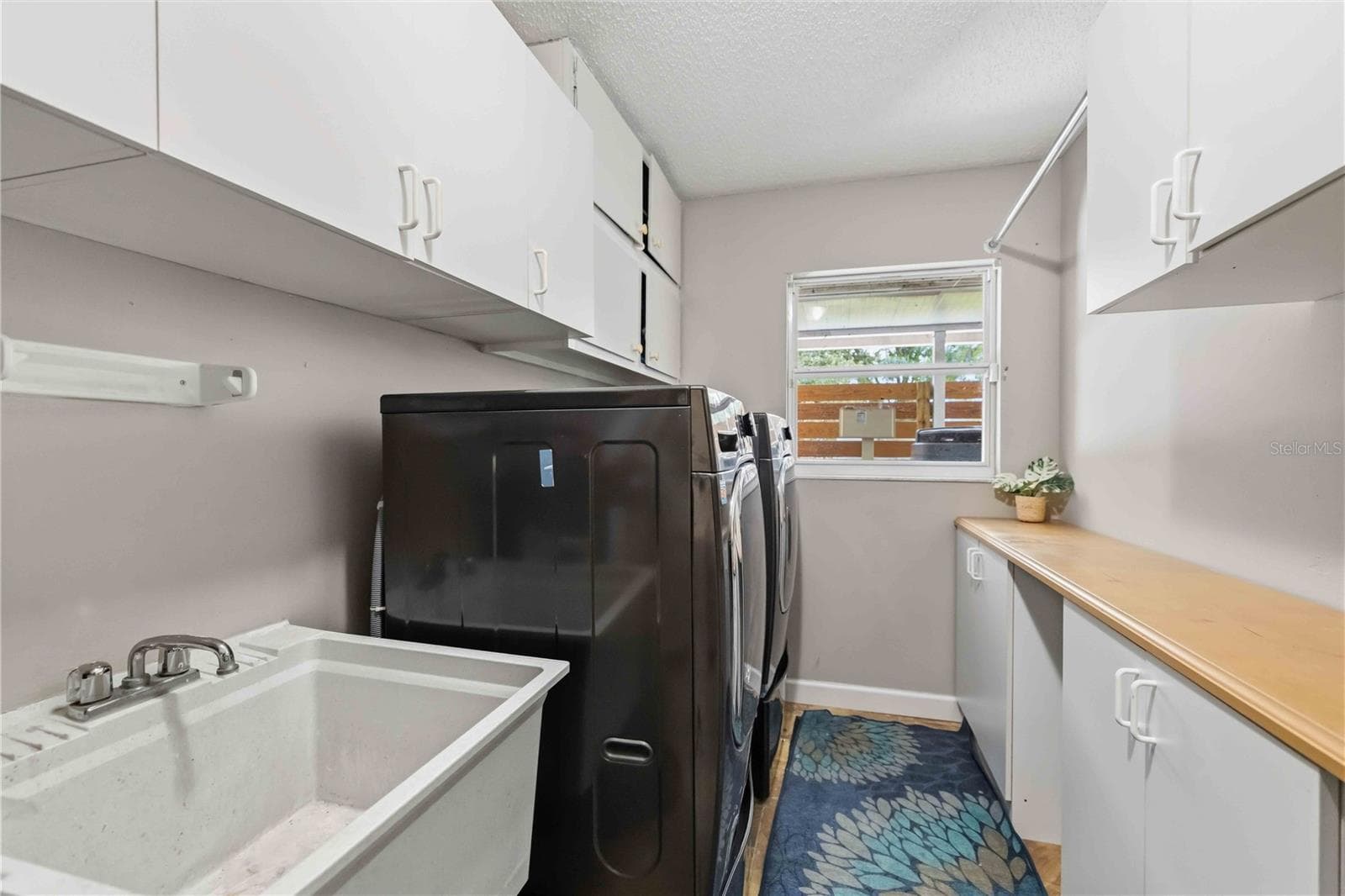 Single Family Residence at SARASOTA, photo 42 of 68