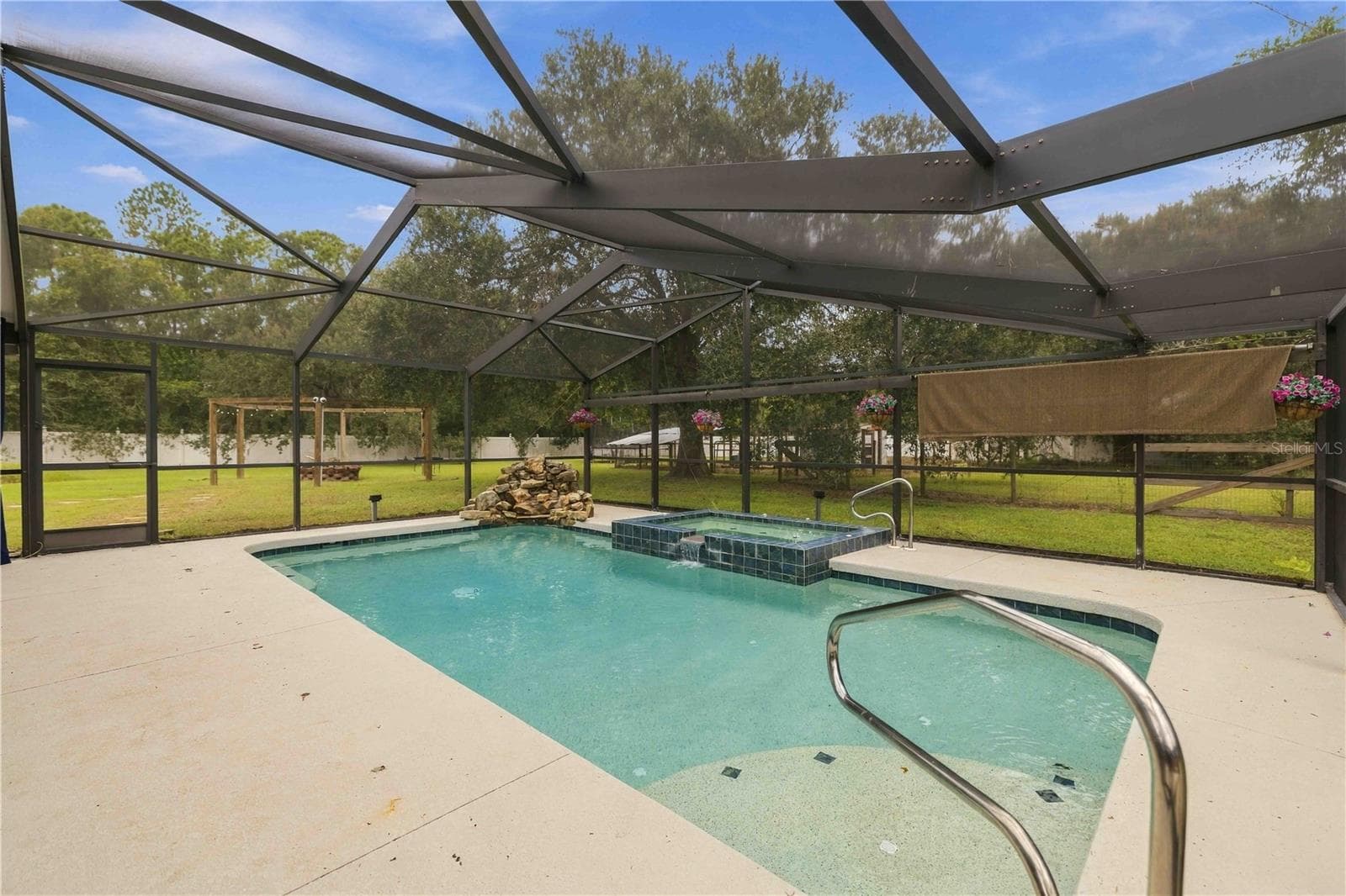 Single Family Residence at SARASOTA, photo 47 of 68